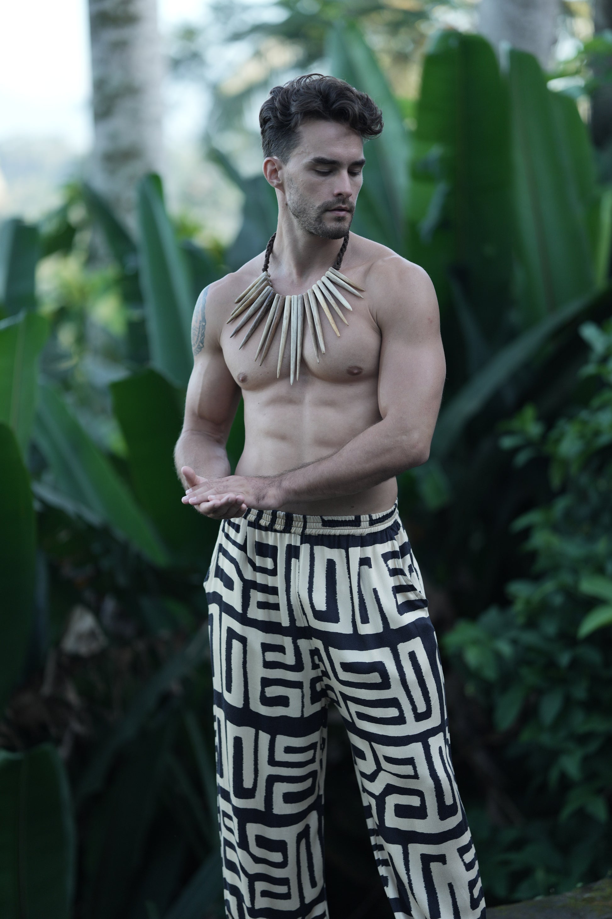 MAZE PRINT WIDE-LEG PANTS