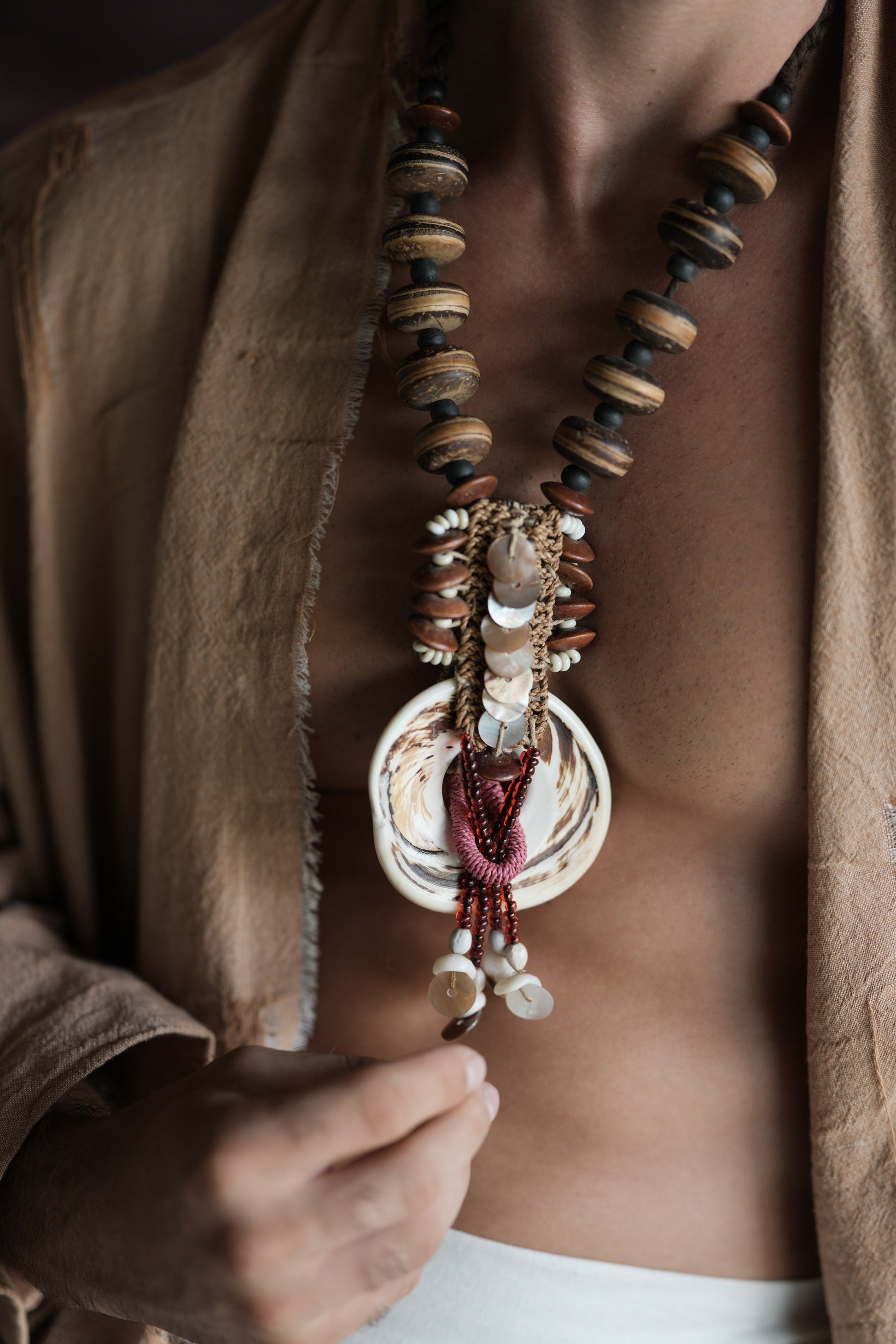 Papau Neckpiece