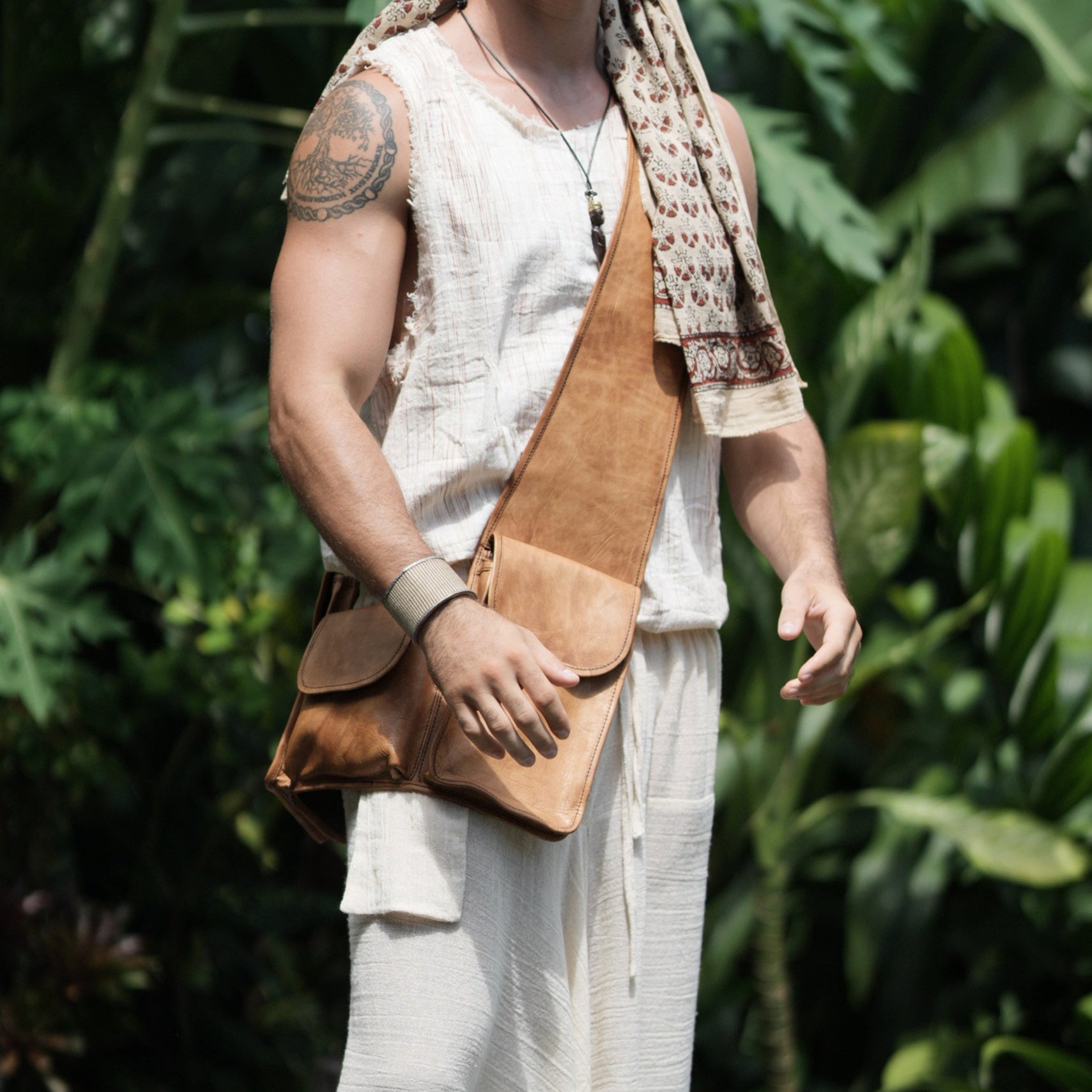 BORNEO TRAVELER SATCHEL