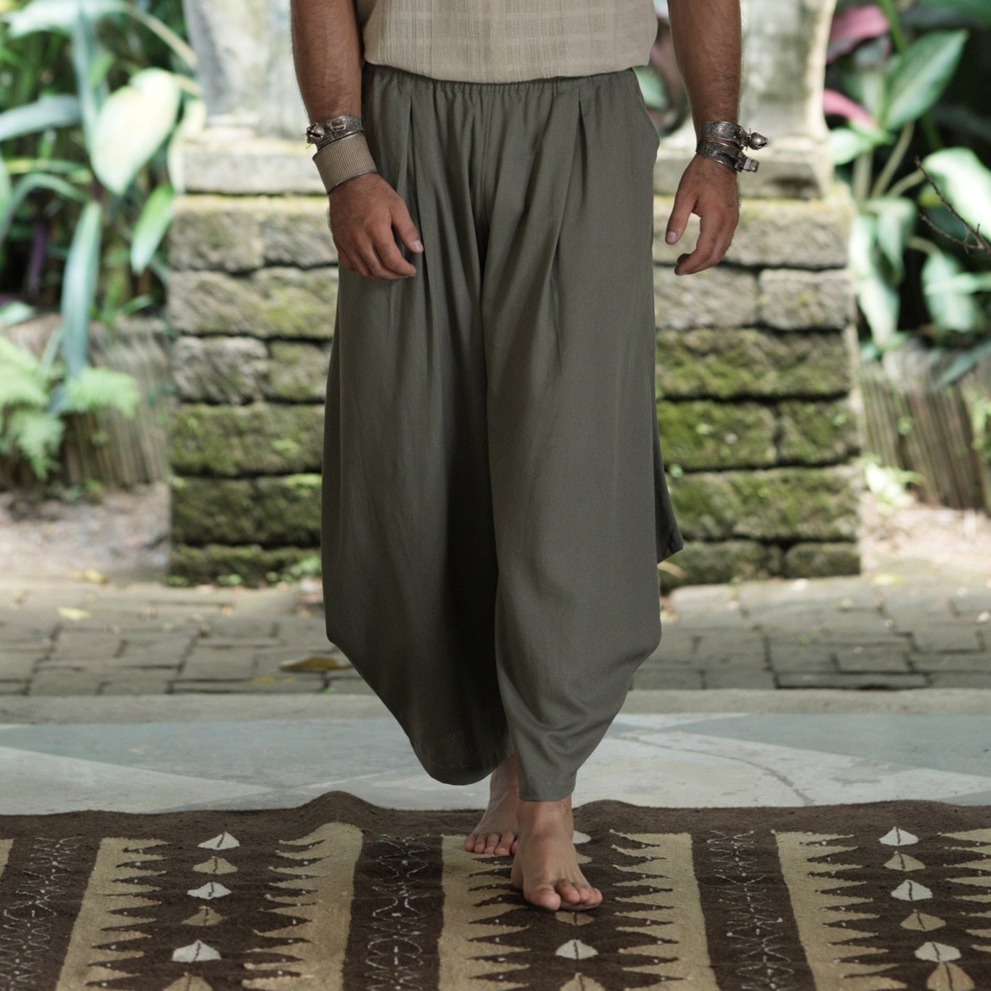 EARTH BALANCE MEN'S HAREM PANTS